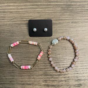 Pink and Gold Beaded Bracelet Set with Pearl Earrings